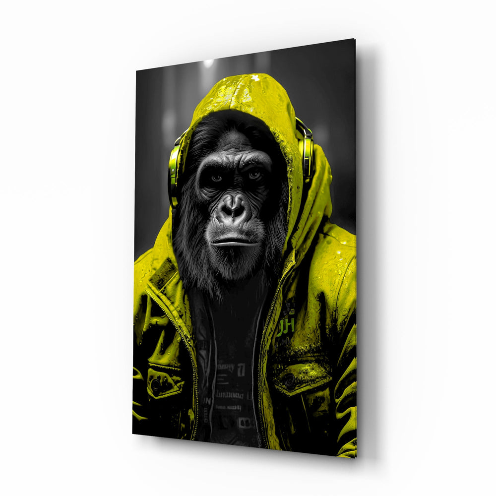 Gorille en ciré jaune avec casque audio tableau en verre