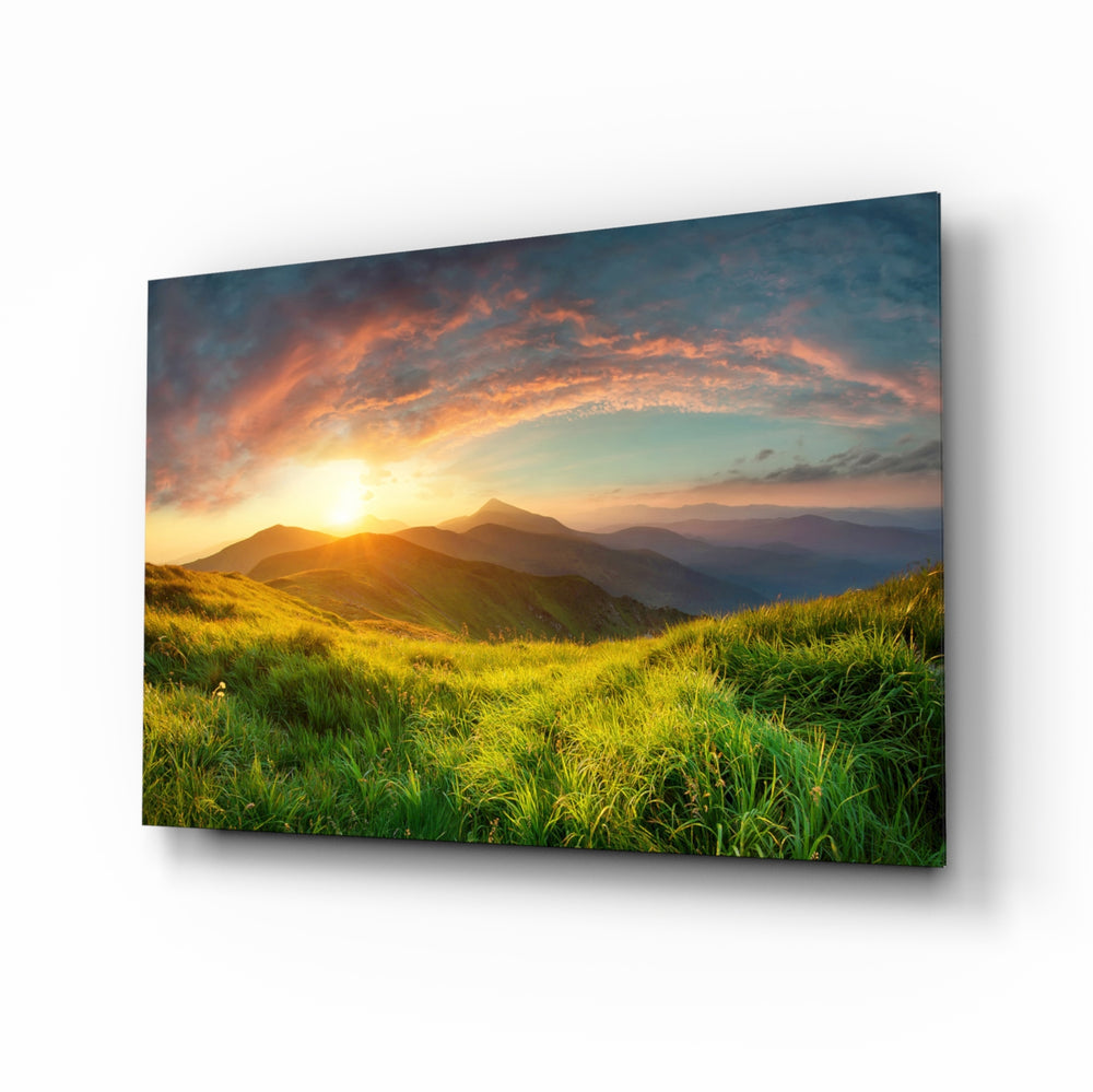 Valley panoramic panel opening depth in a contemporary living space