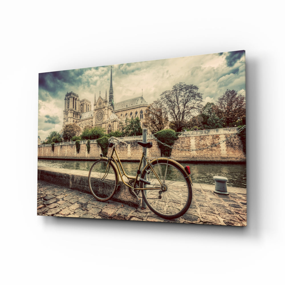 Vintage Paris panel bringing nostalgic mood to a contemporary living space