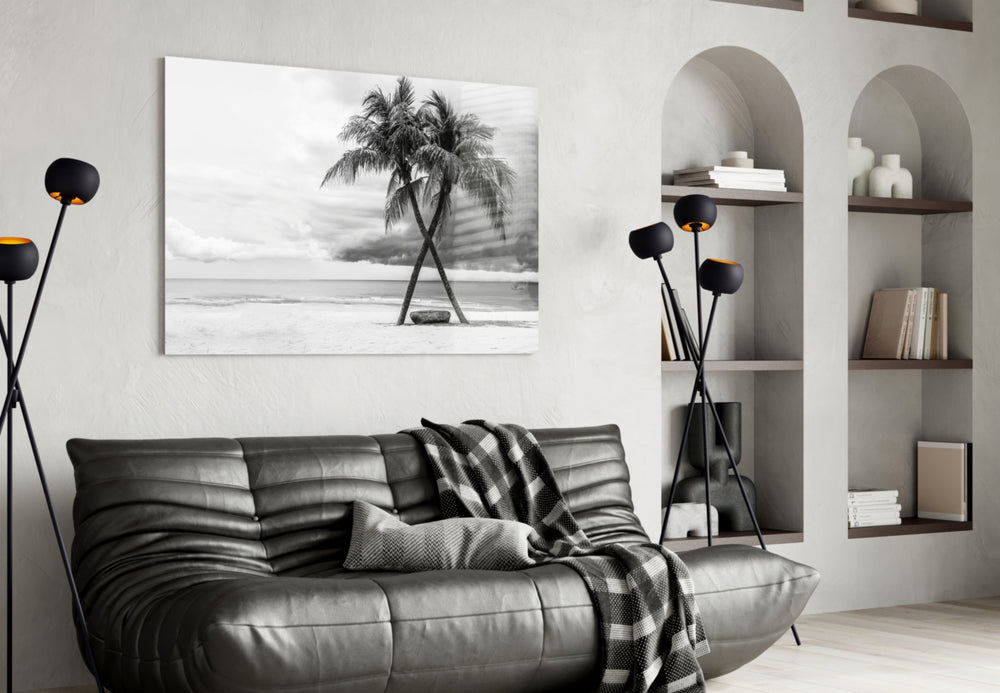 Palm Trees panel enhancing a bathroom with coastal atmosphere
