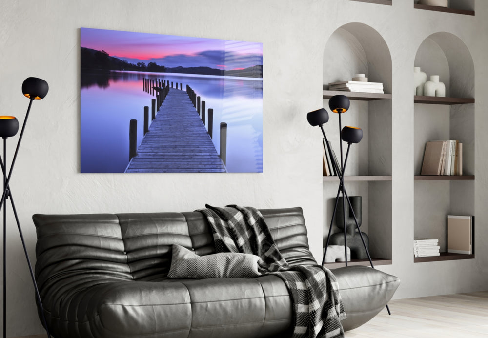 Dock panel adding evening mood to a bathroom retreat