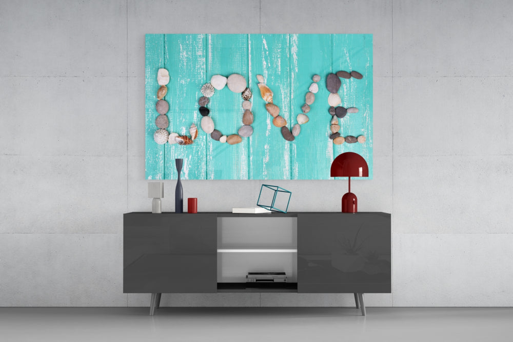 Love panel catching daylight to reveal its shore textures