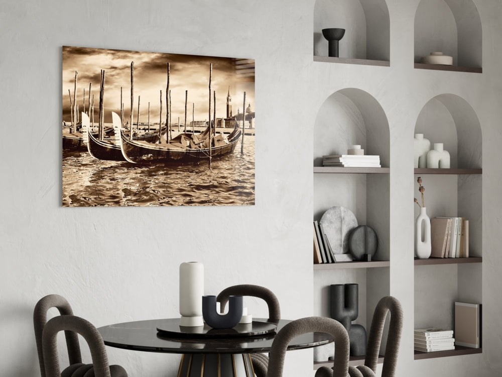 Venice panel adding Italian mood to a dining area