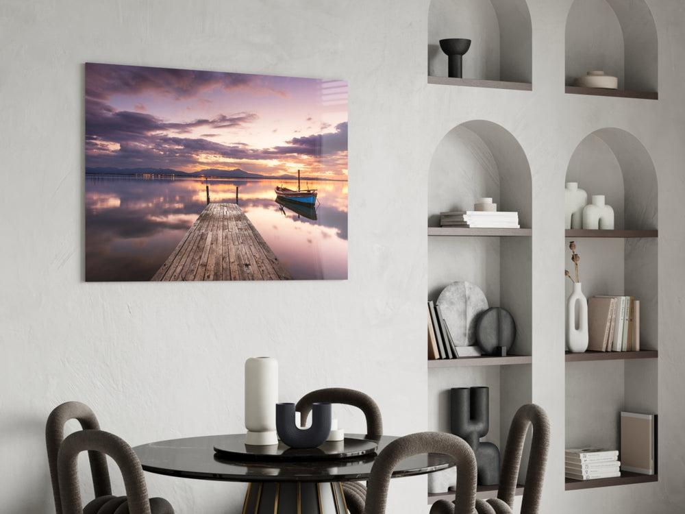 Dock panel enhancing a bathroom retreat with twilight calm