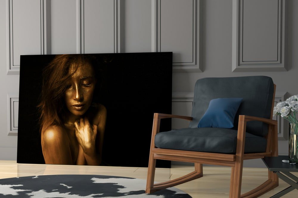Woman glass print enhancing a lounge with editorial pulse