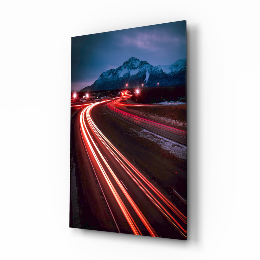 Long-exposure panel bringing kinetic drama to a contemporary living space