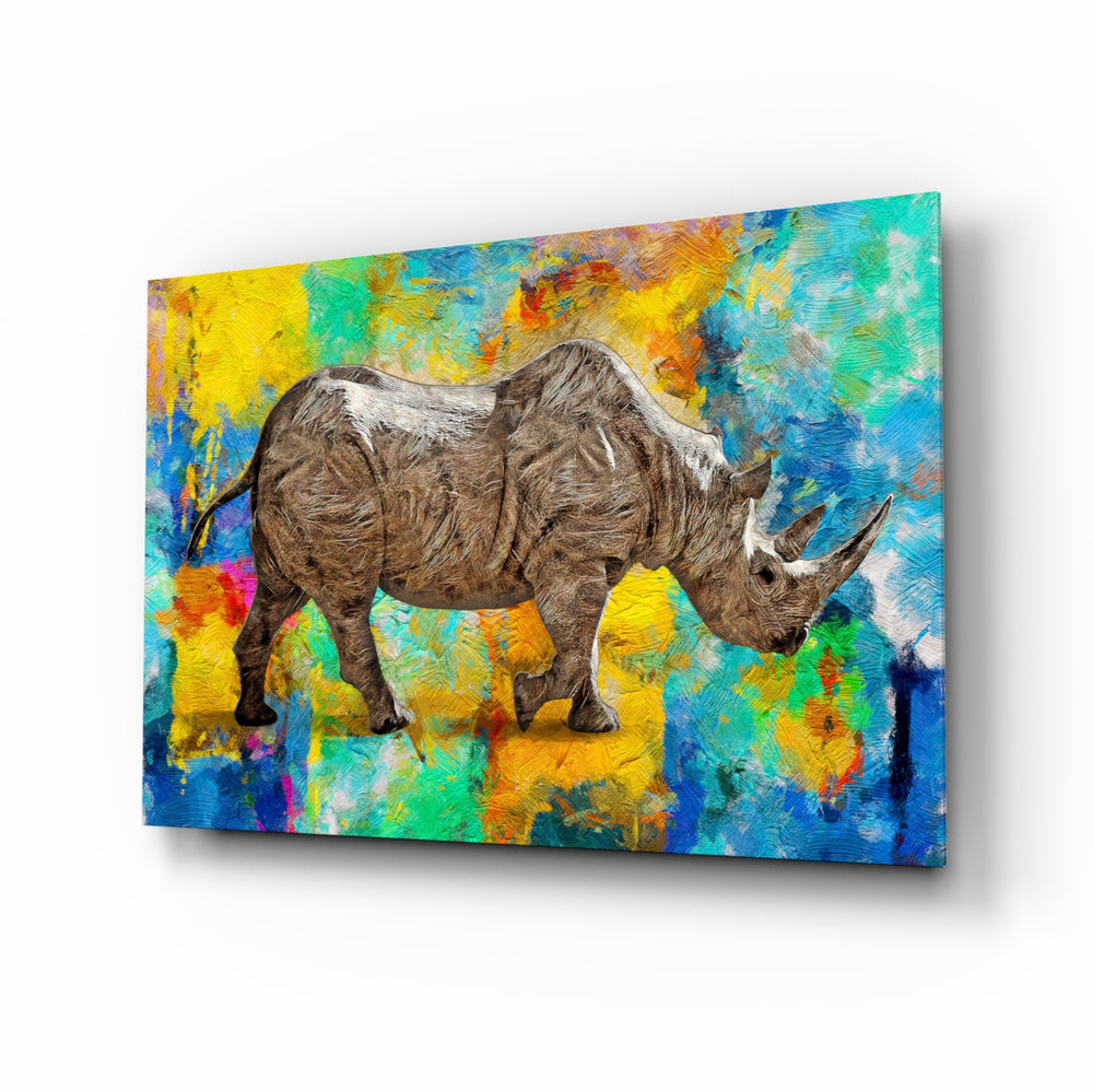 Pop-wildlife panel bringing kinetic drama to a contemporary living space