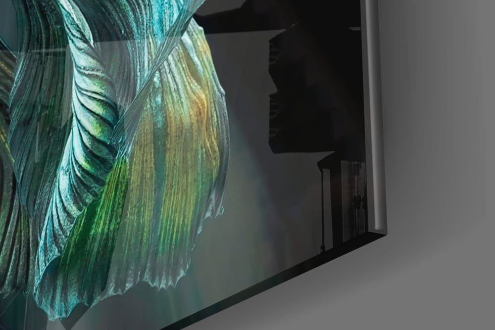 Betta Fish panel catching low light to reveal its tactile shimmer