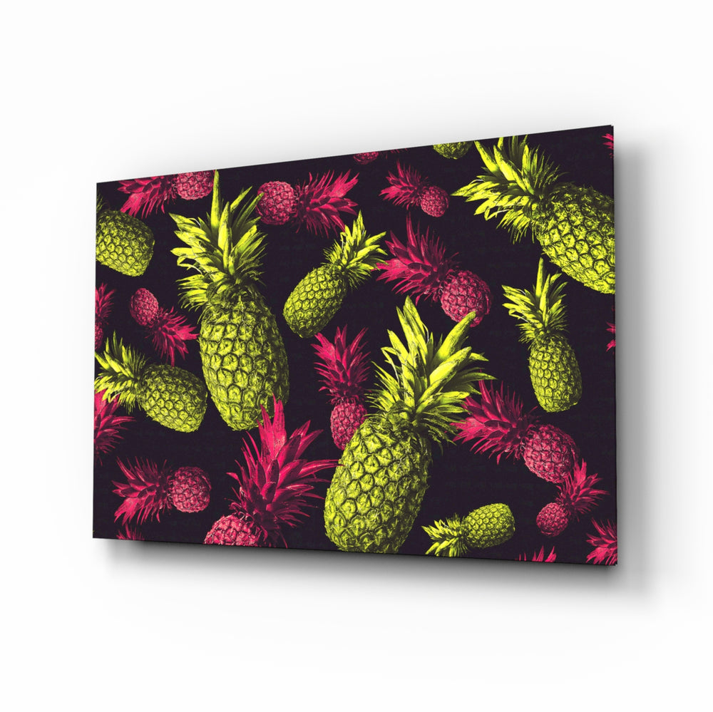 Pop-tropical panel bringing vibrant drama to a contemporary patio