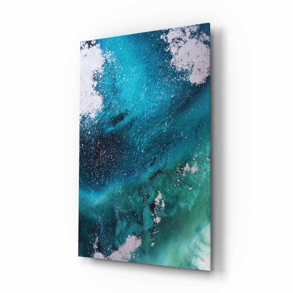Fluid-marine panel bringing serene calm to a contemporary lounge