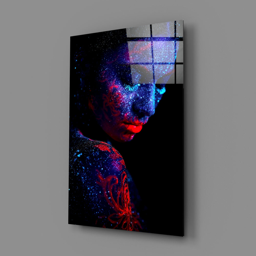 Serenity close-up showing UV-painted muse with cobalt and crimson pigment
