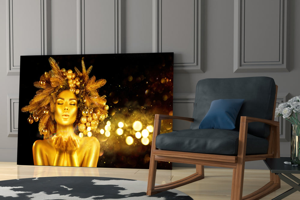 Gold Woman artwork anchoring a wall with luxurious fashion palette