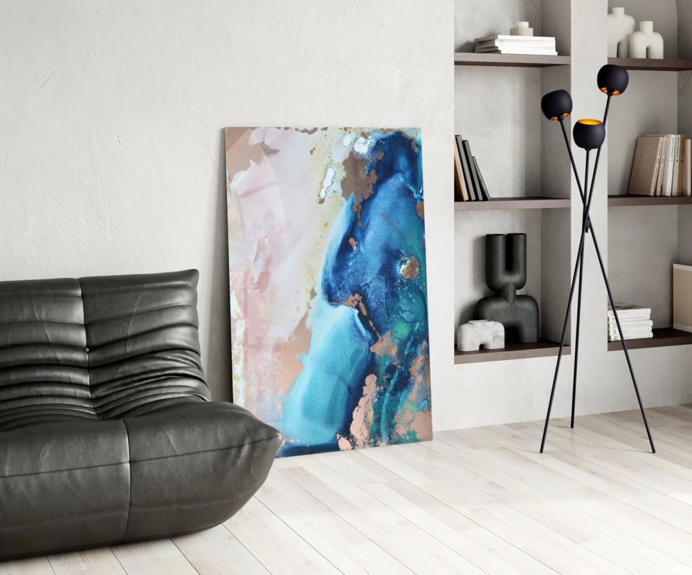 Abstraction glass print enhancing a bathroom with cinematic warmth