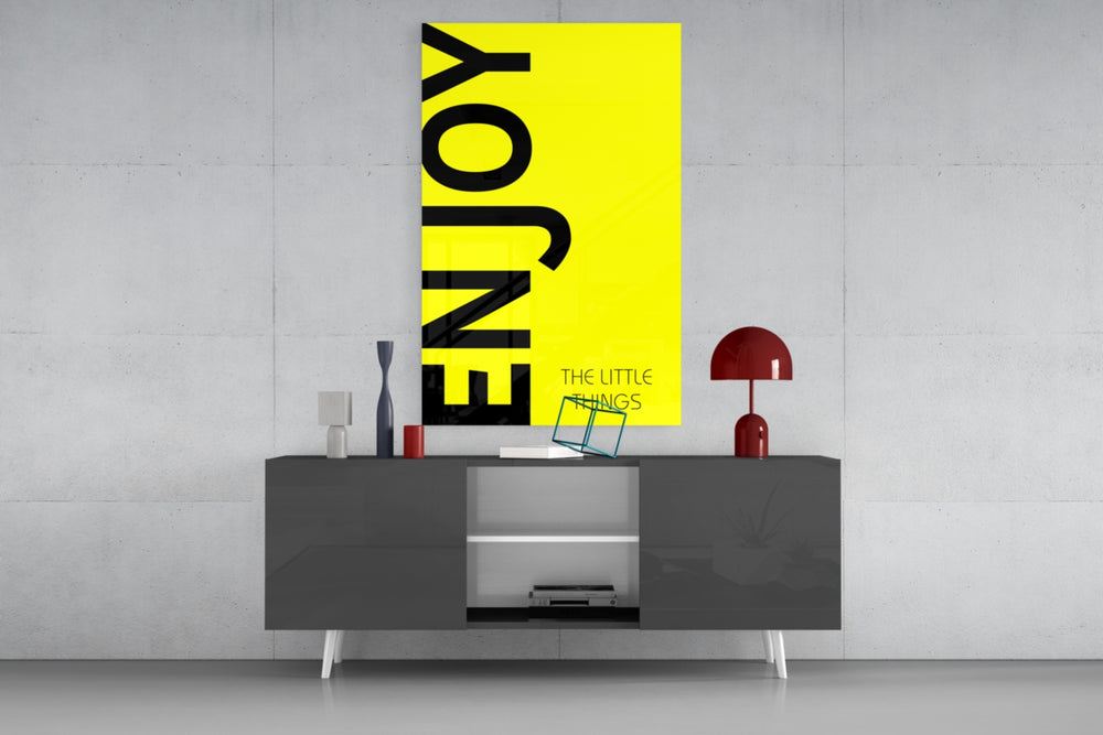 Enjoy The Little Things panel catching daylight to reveal its sunny contrast