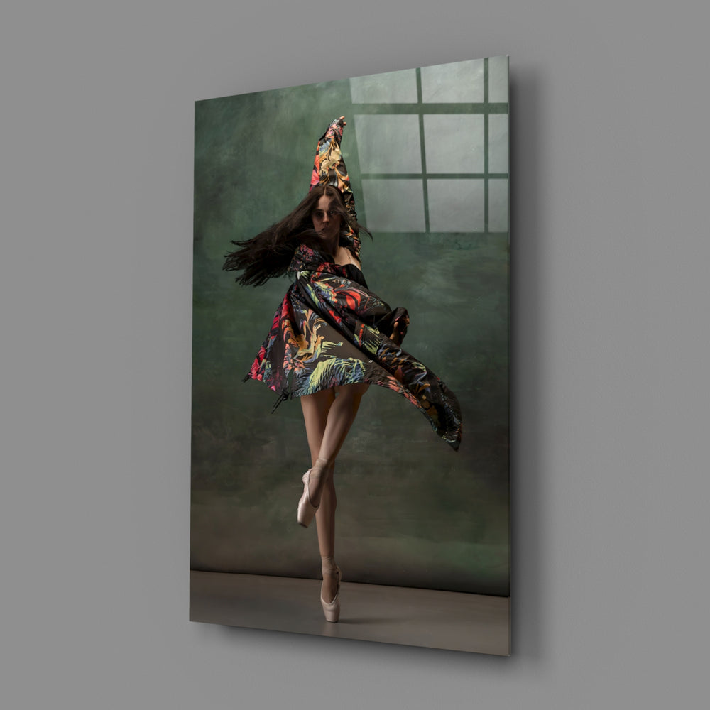 Editorial-dance panel bringing bold drama to a contemporary hallway