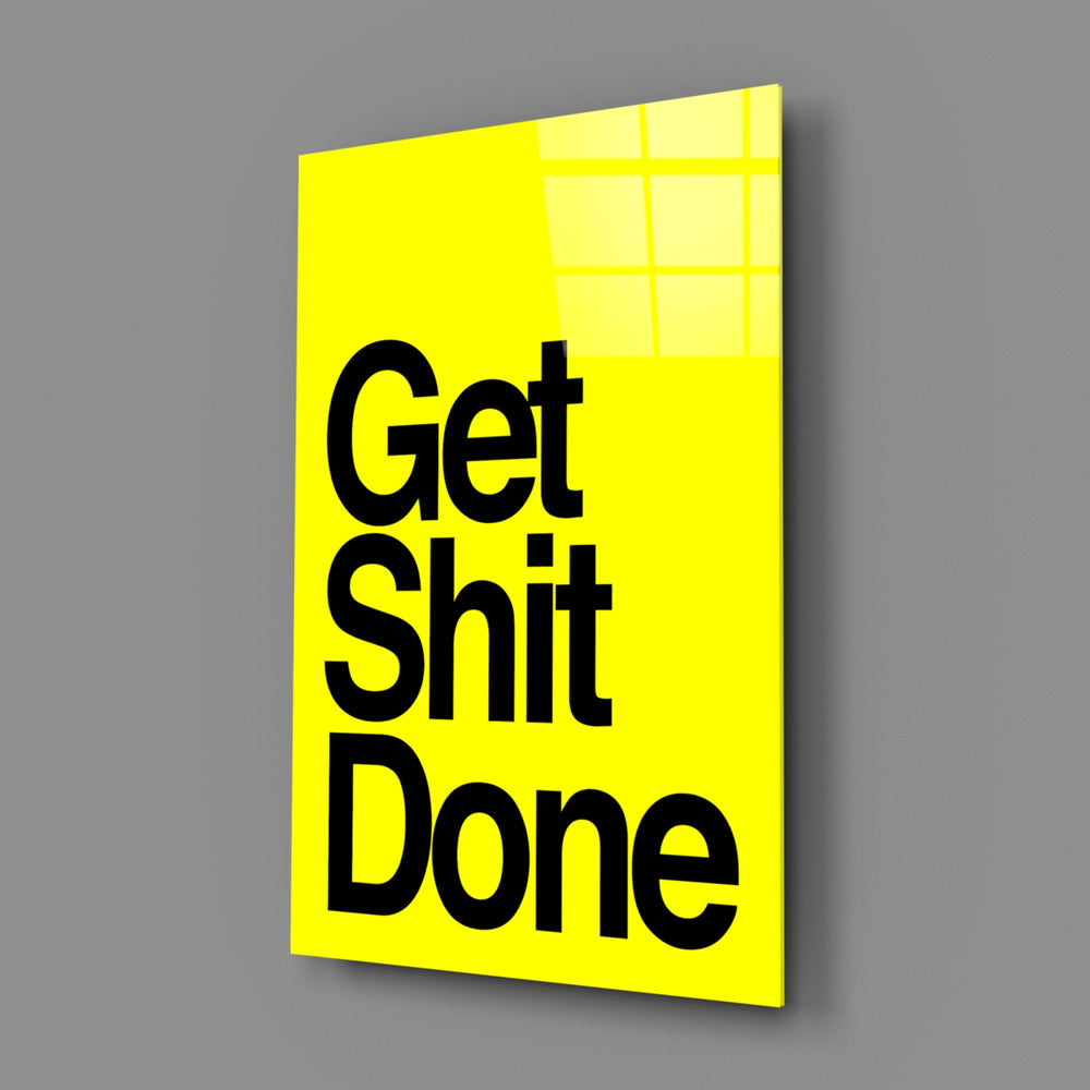 Hustle-mantra panel bringing graphic snap to a co-working corner