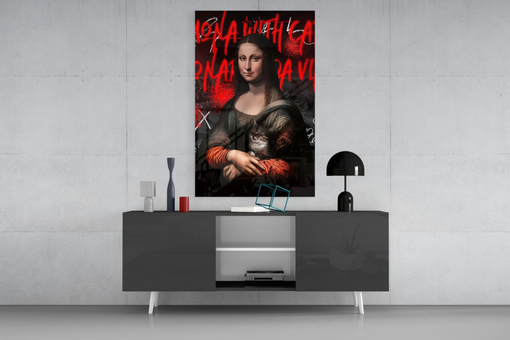 Mona Lisa panel catching lamp light to reveal its tabby-cradle remix