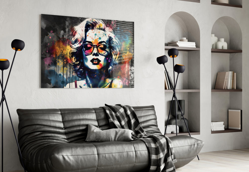 Retro Screen Siren Glass Wall Art || Designer Collection