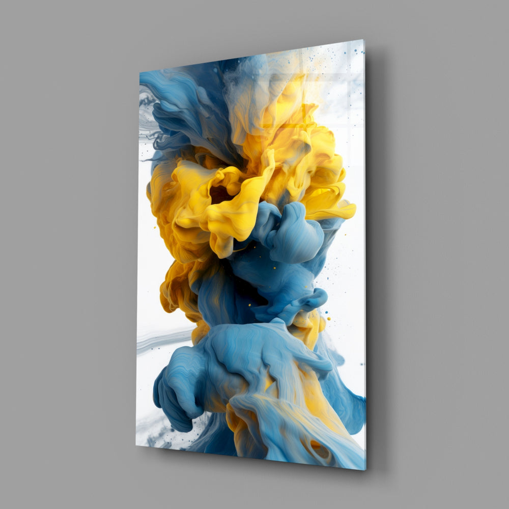 Liquid-burst panel bringing painterly depth to a sunroom