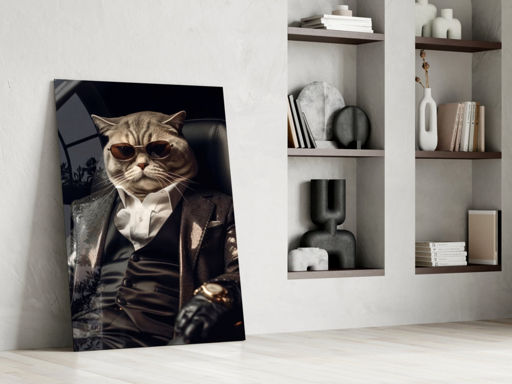 Feline-don artwork anchoring a wall with onyx-and-gold palette