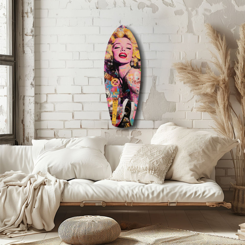 Hollywood Starlet V3 Glass Wall Art