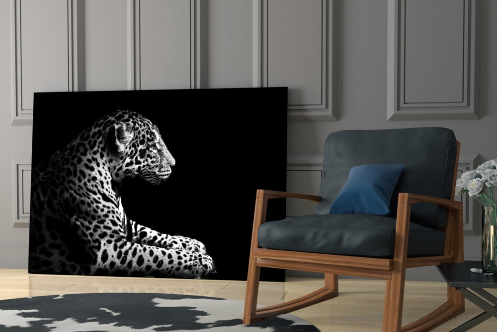 Leopard glass print enhancing a hallway with sentinel gaze