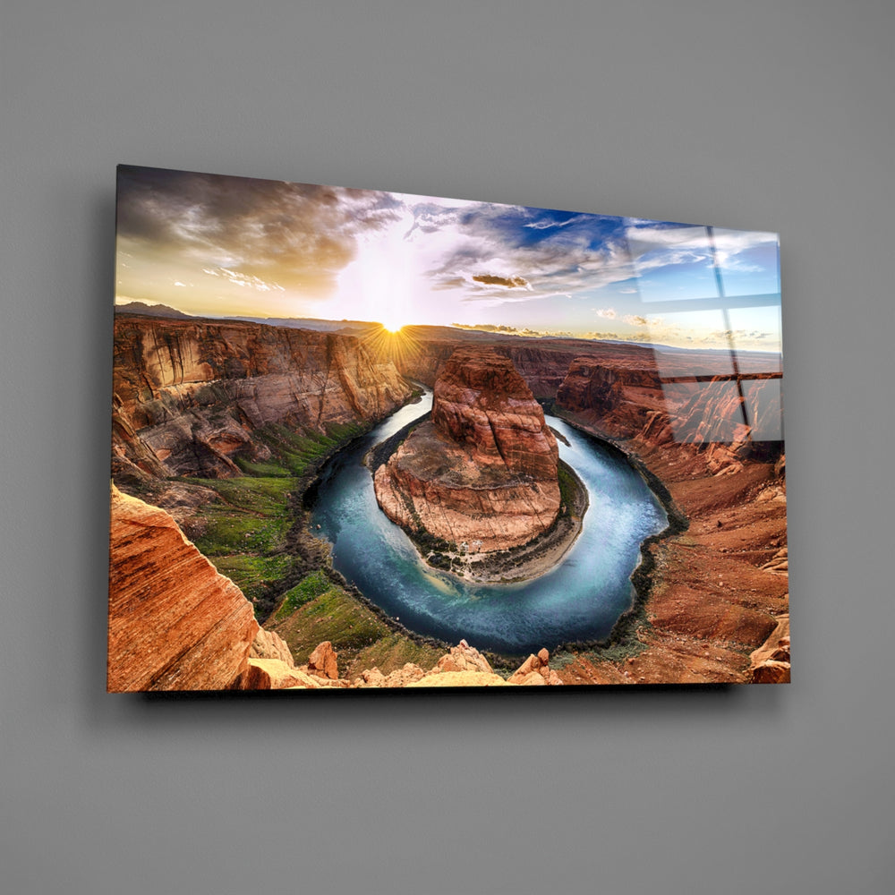 Horseshoe canyon panel bringing panoramic warmth to a contemporary living space
