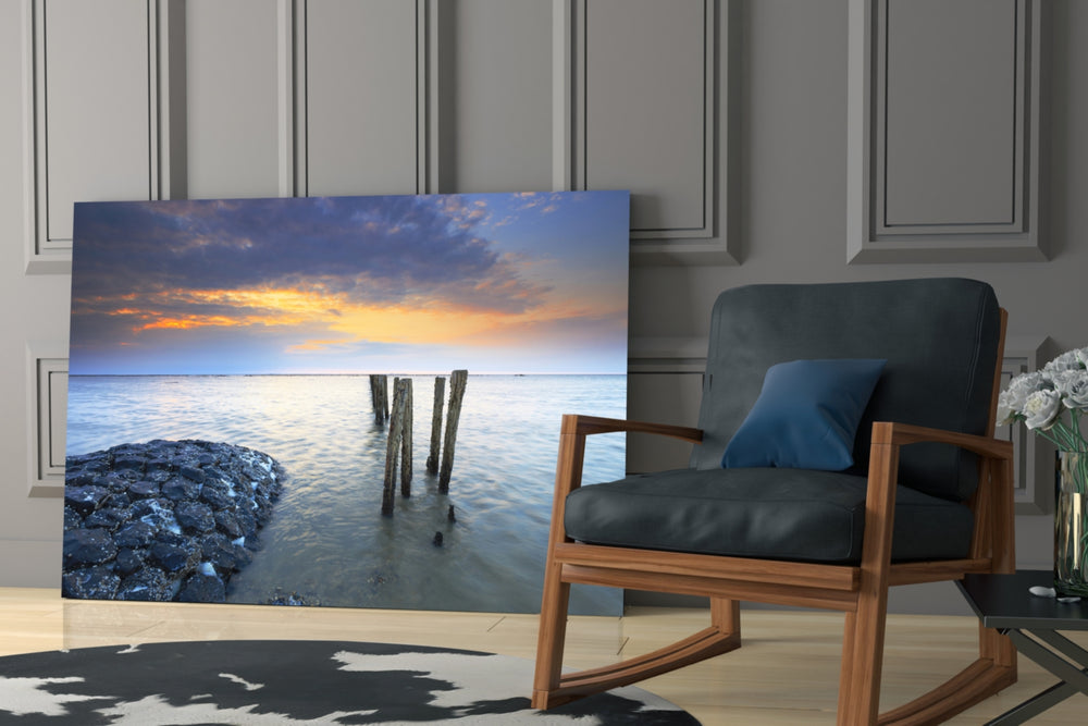 Sea Landscape glass print enhancing a hallway with horizon quiet