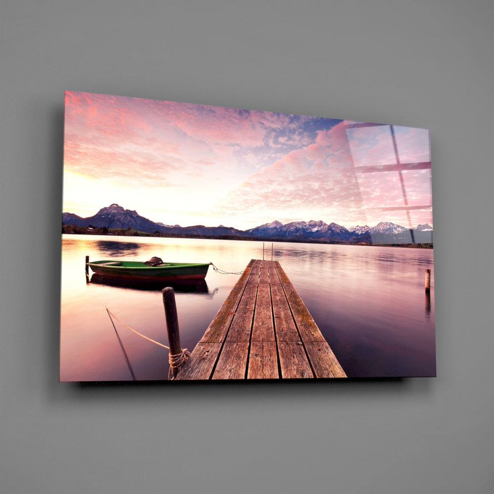 Alpine jetty panel bringing romantic mood to a contemporary living space