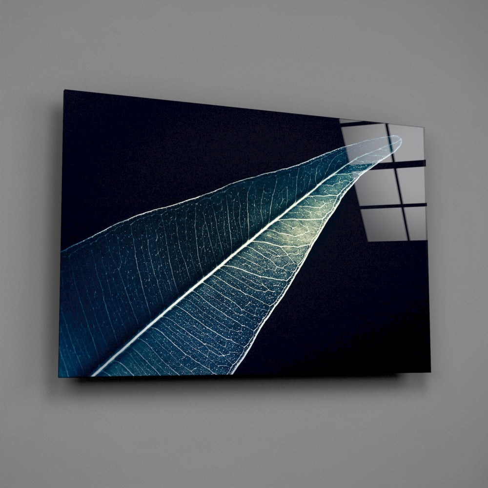 Silver-vein leaf panel bringing botanical calm to a contemporary living space