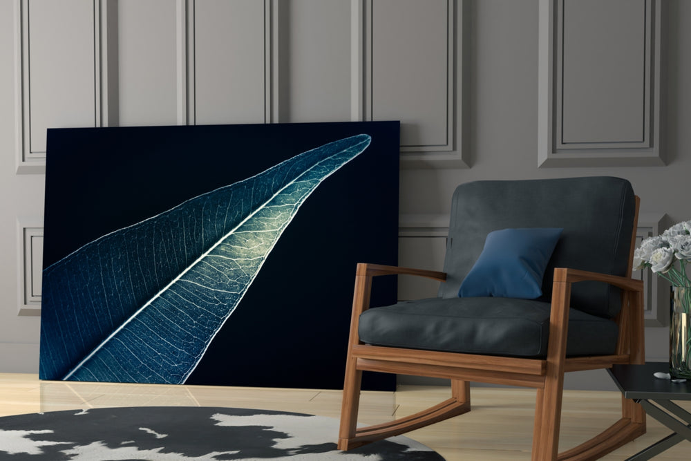 Green Leaf glass print enhancing a hallway with quiet drama
