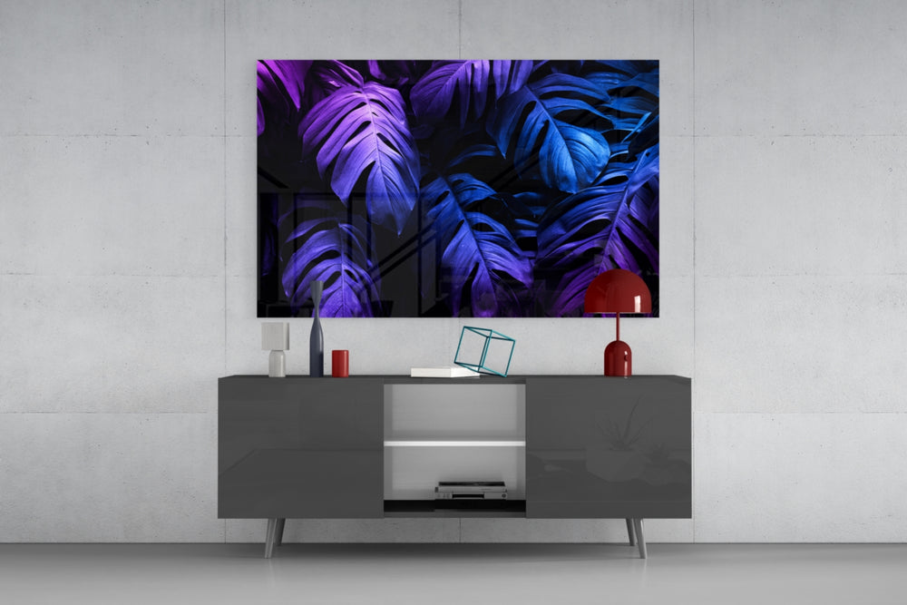 Tropical Leaf panel catching low light to reveal its luminous fronds