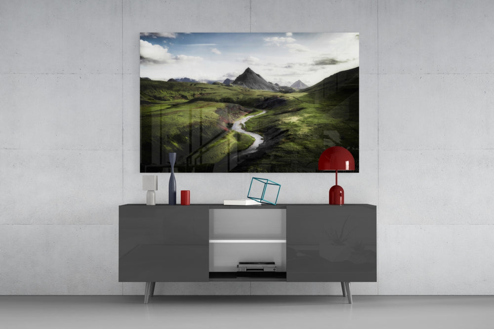 Green Valley panel catching daylight to reveal its sweeping tundra