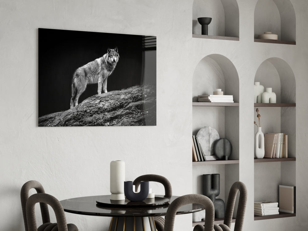 Wolf panel adding leadership taste to a living room
