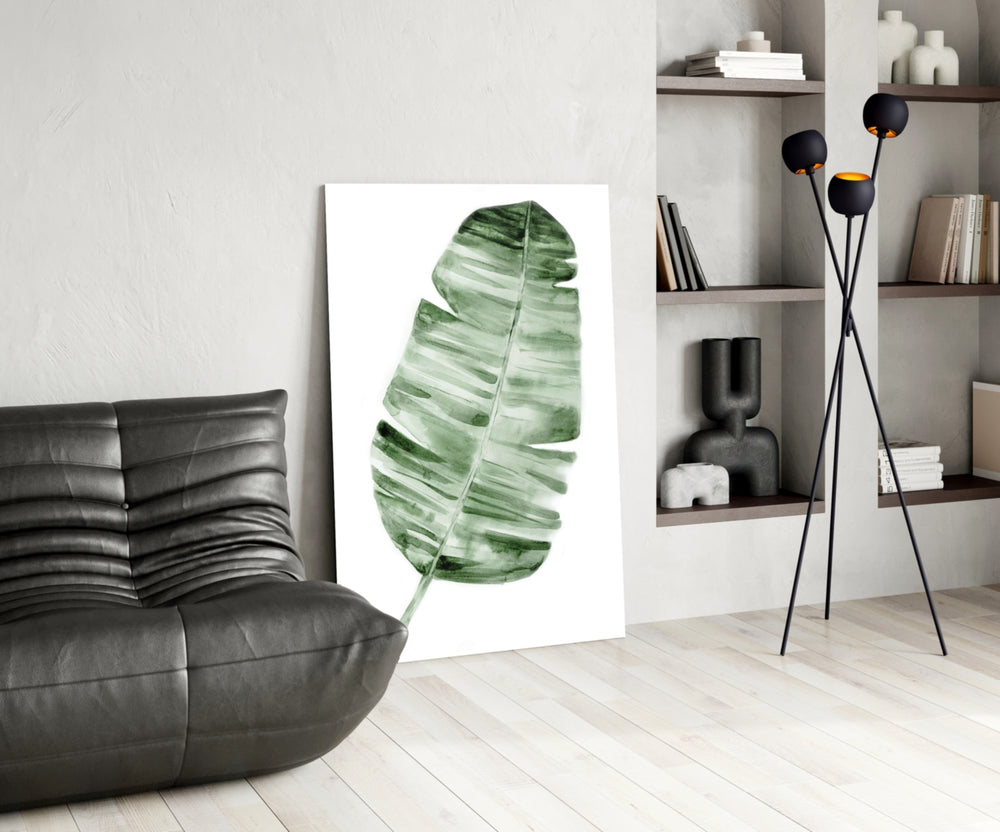 Feather panel adding botanical pulse to a sunroom