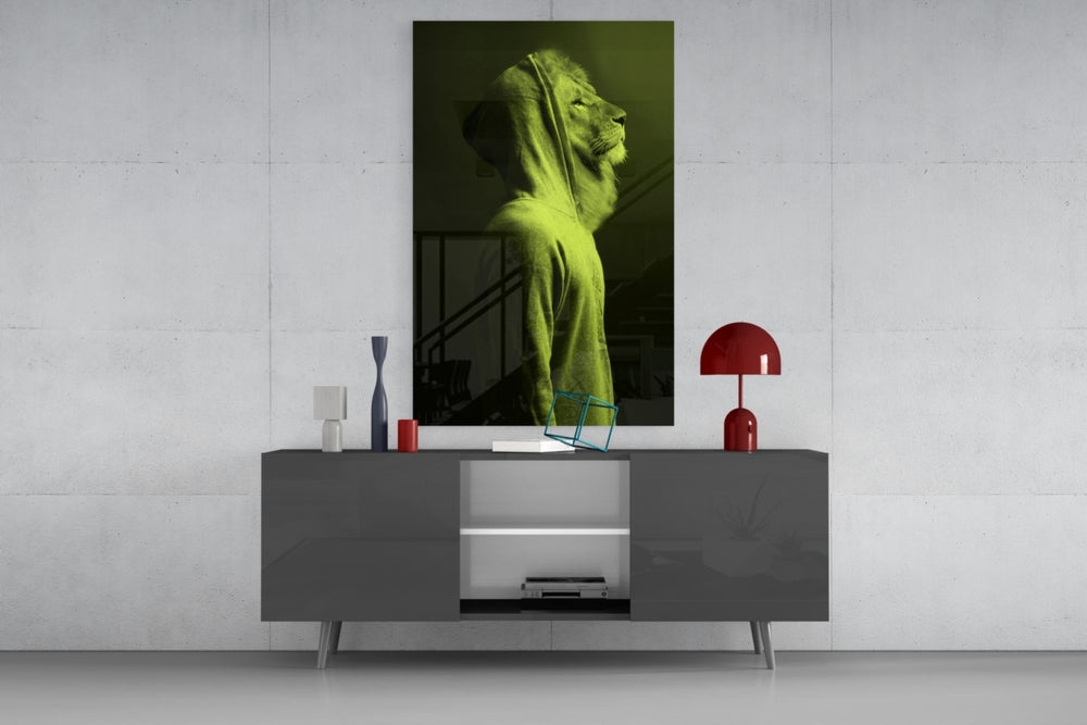 Green Lion Head panel catching low light to reveal its dimensional mane