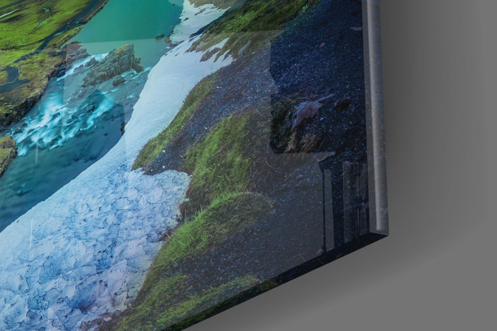 Northern Lights artwork anchoring a wall with moody panoramic palette