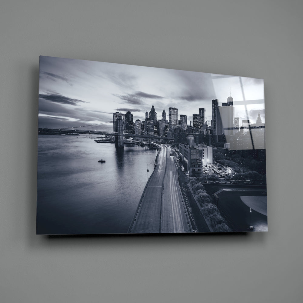 Manhattan-skyline panel bringing cosmopolitan drama to a contemporary living space