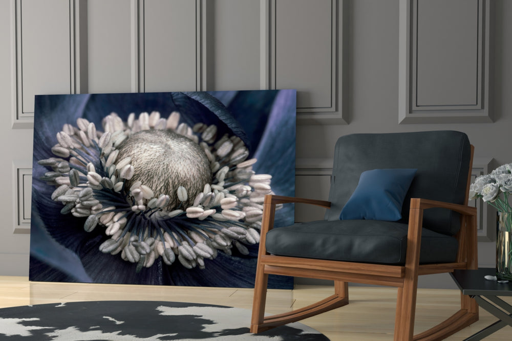 Gray Flower glass print enhancing a bedroom with editorial spirit