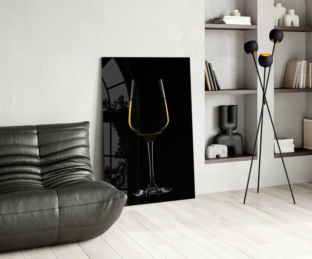 Still-life glass print bringing dining edge to a bistro