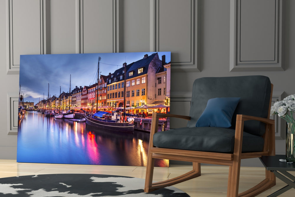 Cityscape yatay panel against a moody dark-painted accent wall