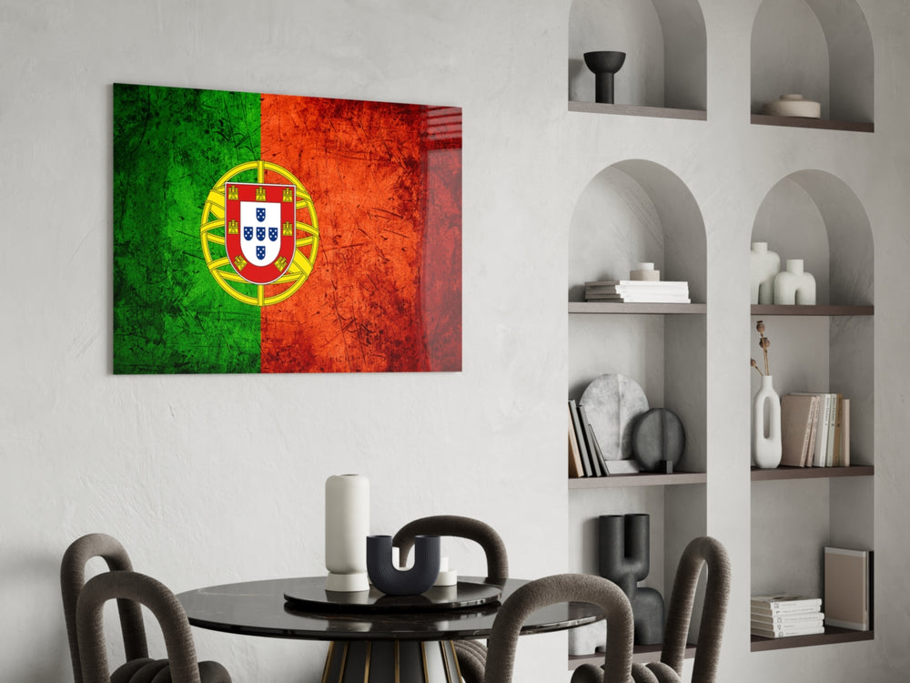 Patriotic glass print bringing heritage edge to a hallway