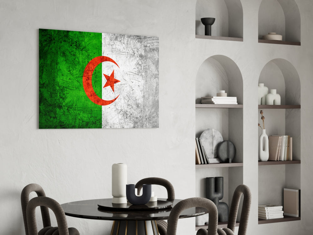 Patriotic glass print bringing Algerian edge to a hallway