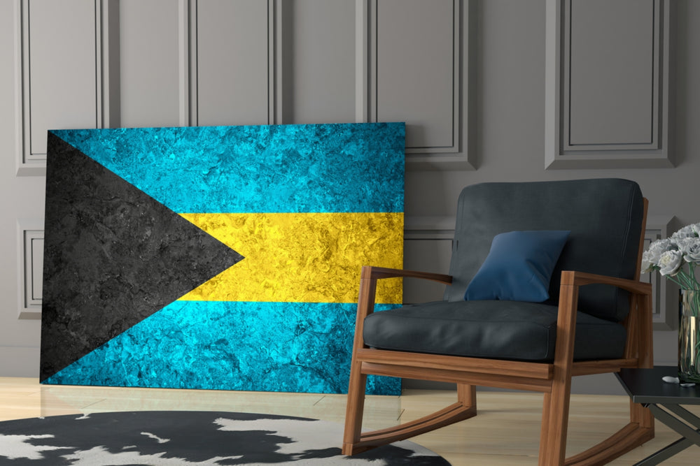 Patriotic yatay panel against an ivory-painted accent wall