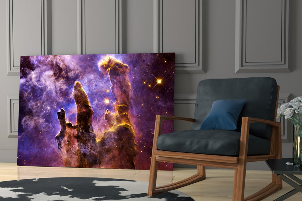 Cosmic yatay panel against a lilac-painted accent wall