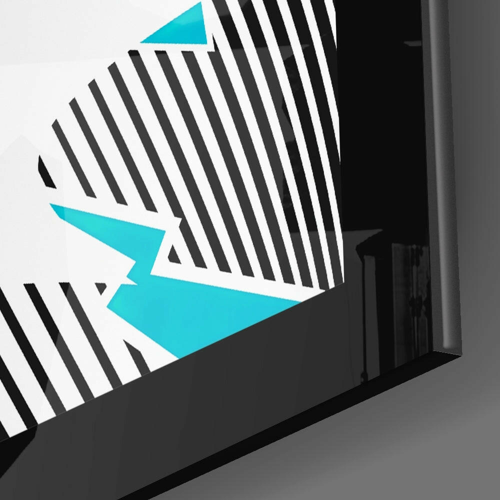 Scream close-up showing halftone mouth and lightning bolts