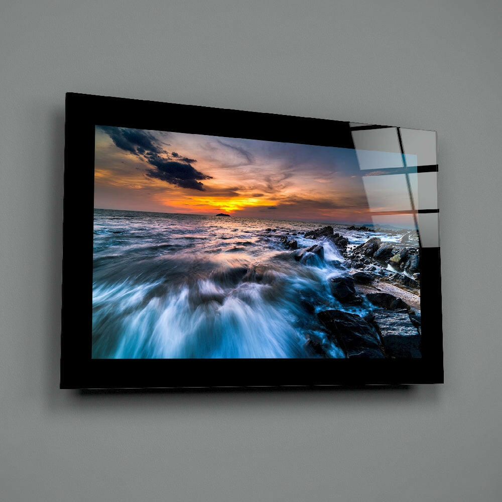 Long-exposure panel bringing dramatic gravity to a study