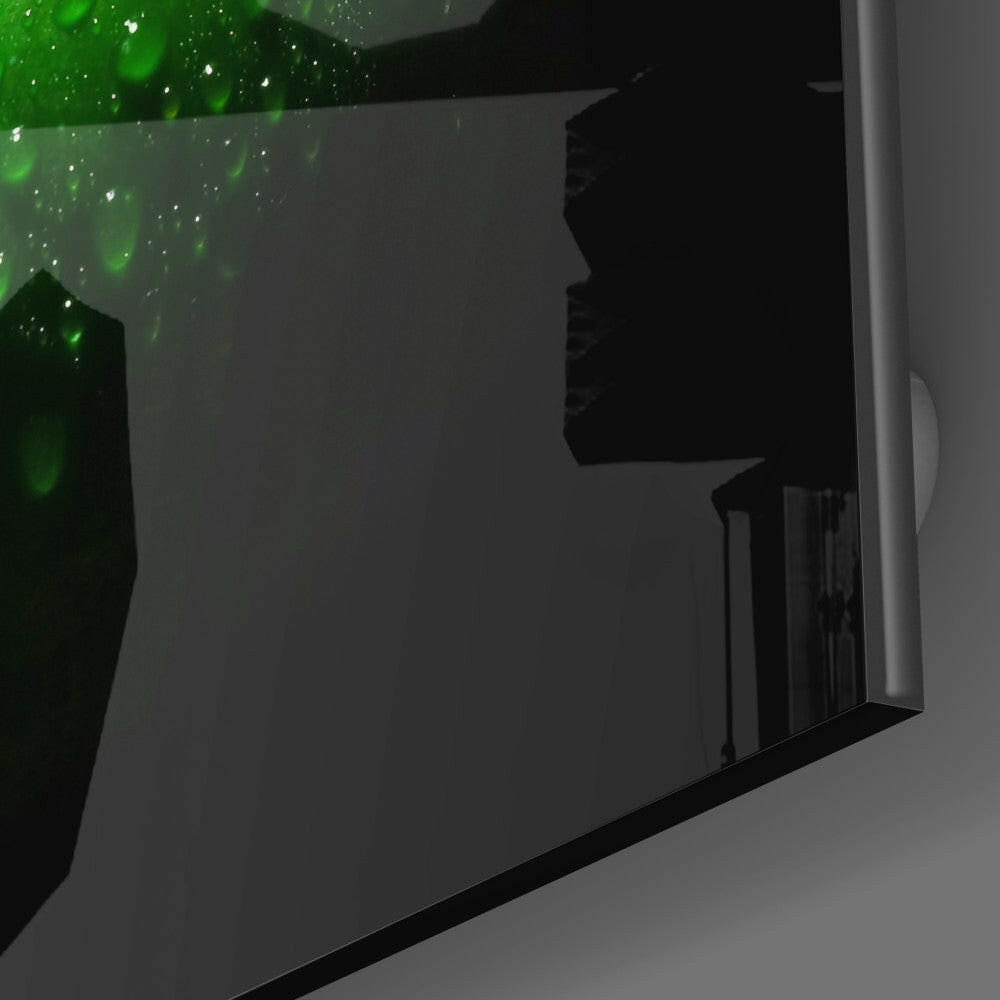 Green Apple Glass Wall Art.
