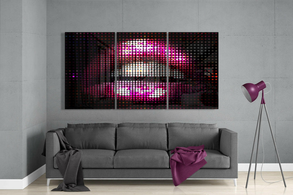 Lips Glass Wall Art.