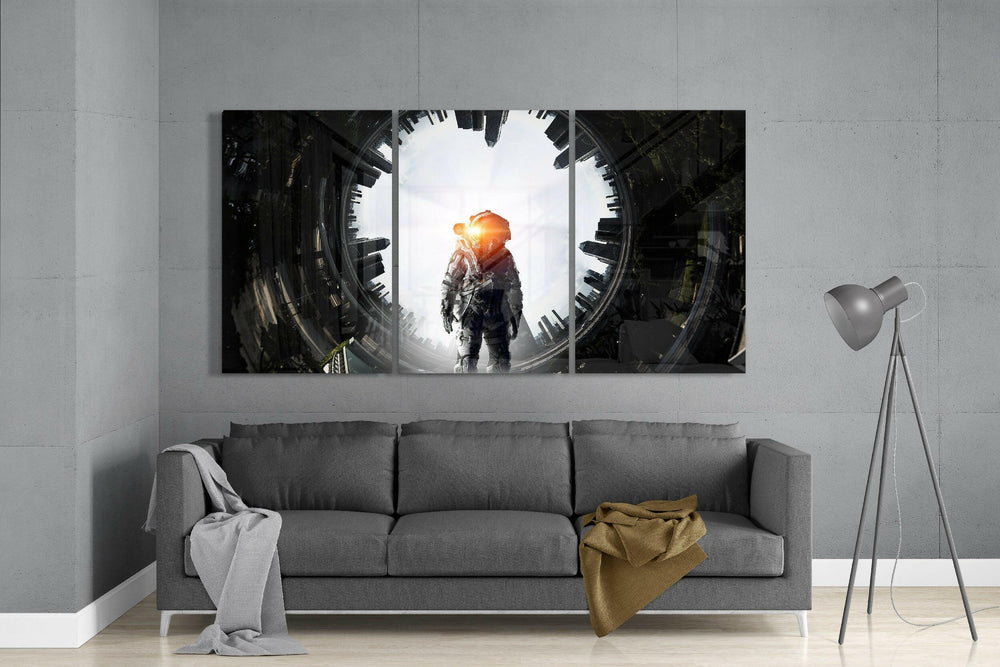 International - Interstellar Glass Art.